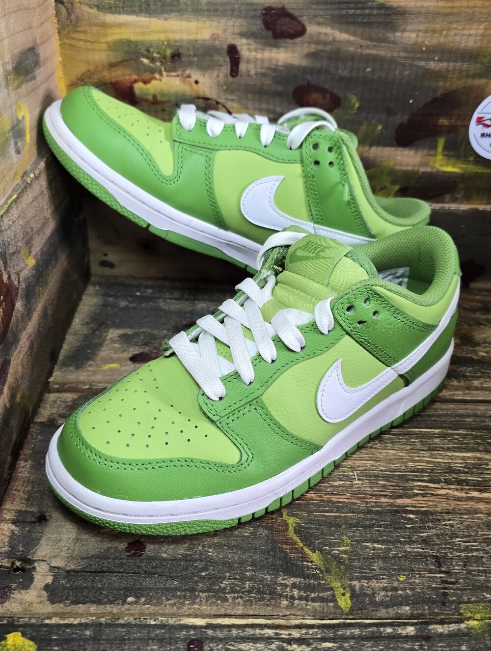 Nike Dunk Low Chlorophyll White Green DH9765-301 GS Size 4.5Y=Women's 6 Used